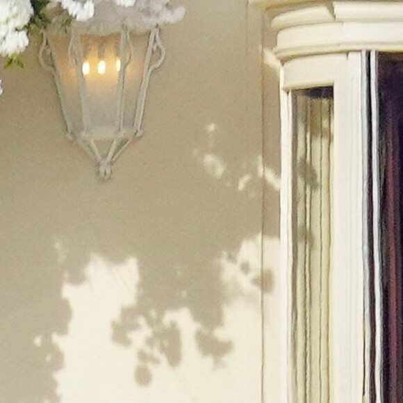 Cameron Diaz, son mari Benji Madden et leur fille Raddix - Mariage de Sofia Richie et son fiancé Elliot Grainge en présence de leur famille et amis à l'hôtel du Cap Eden Roc à Antibes le 22 avril 2023.