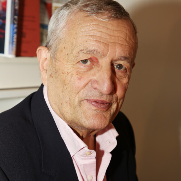 François Leotard lors du salon du livre de Paris le 16 Mars 2018 à la Porte de Versailles de Paris. © Denis Guignebourg/Bestimage