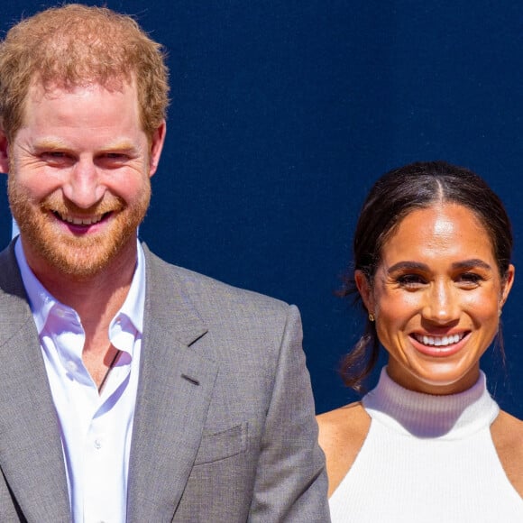 Le prince Harry révèle des dossiers qui auraient dû rester cachés.
Le prince Harry, duc de Sussex et Meghan Markle, duchesse de Sussex, arrivent à l'hôtel de ville pour l'événement Invictus Games Dusseldorf 2023 One Year to Go, à Düsseldorf, Allemagne, le 6 septembre 2022.