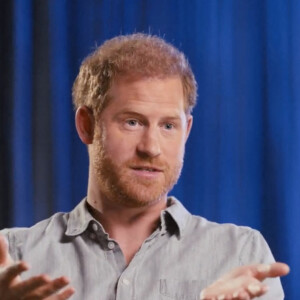 Le prince Harry réalise une série d'interviews sur le thème de la santé mentale avec Chloe Kim, Adam M.Grant et Blu Mendoza dans le cadre d'un film promotionnel pour sa start-up caritative "Better Up". © JLPPA/Bestimage