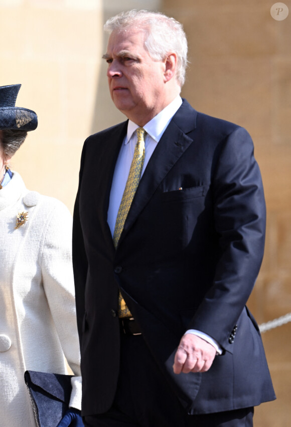 Le prince Andrew, duc d'York - La famille royale du Royaume Uni arrive pour assister à la messe de Pâques à la chapelle Saint Georges au château de Windsor, le 9 avril 2023.