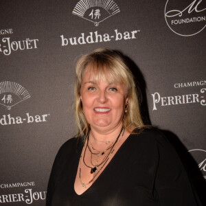 Exclusif - Valérie Damidot - Dîner de gala caritatif de la "M Foundation" au Buddha Bar à Paris le 3 octobre 2017. S. Grincourt est la fondatrice de Mademoiselle et pour fêter les 20 ans de l'agence de mannequins Mademoiselle elle a décidé de créer il y a 2 ans "M Foundation" est une fondation caritative afin de soutenir des projets au Brésil, au Cambodge et cette année en France. Pour soutenir jusqu'au bout la "M Foundation", R. Orlinski est venu assister au dîner afin d'accompagner son oeuvre spécialement réalisée pour l'occasion. La panthère numérotée noir laquée spécialement choisie pour l'occasion a été vendue aux enchères réalisées par le cabinet Bonhams. L'oeuvre de Combas a créée aussi une exaltation des passionnés incroyable. Un concert intime en piano voix de slimane avec des chansons que sur les femmes a émue toute l'assemblée. Le dîner caritatif a été animé par une tombola offrant de merveilleux lots. Les partenaires comme Le Ken Club, La Mamounia, L'hôtel de Crillon, Adidas, Perrier Jouet, Buddha Bar paris hôtel et restaurant ont permis une super levée de fonds. © Rachid Bellak/Bestimage