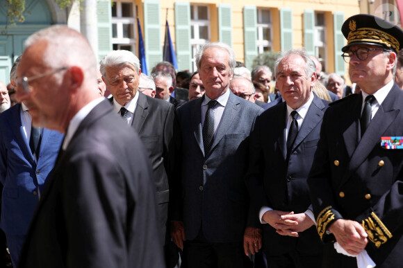 Alain Madelin, Gérard Longuet et François Bayrou - Obsèques de l'ancien ministre François Léotard en la Cathédrale Notre-Dame et Saint-Léonce de Fréjus, France, le 3 mai 2023. François Léotard, né le 26 mars 1942 à Cannes et mort le 25 avril 2023, est un homme politique français. Député du Var et maire de Fréjus pendant près de vingt ans, il est ministre de la Culture et de la Communication de 1986 à 1988 et ministre d'État, ministre de la Défense de 1993 à 1995. © Philippe Arnassan/Nice Matin/Bestimage