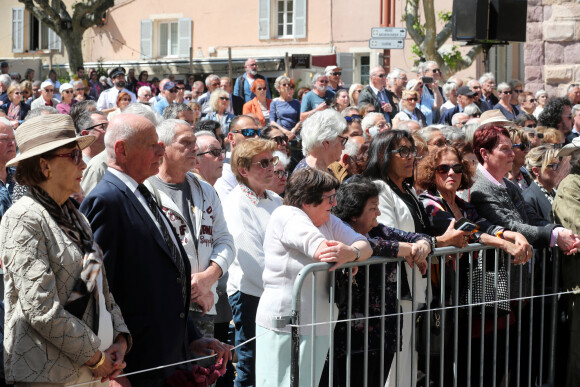 Atmosphère - Obsèques de l'ancien ministre François Léotard en la Cathédrale Notre-Dame et Saint-Léonce de Fréjus, France, le 3 mai 2023. François Léotard, né le 26 mars 1942 à Cannes et mort le 25 avril 2023, est un homme politique français. Député du Var et maire de Fréjus pendant près de vingt ans, il est ministre de la Culture et de la Communication de 1986 à 1988 et ministre d'État, ministre de la Défense de 1993 à 1995. © Philippe Arnassan/Nice Matin/Bestimage