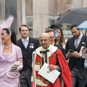 L'interprète de Last Friday Night, était elle aussi quelque peu bouleversée. 
Katy Perry - Sortie de la cérémonie de couronnement du roi d'Angleterre à l'abbaye de Westminster de Londres, Royaume Uni, le 6 mai 2023.