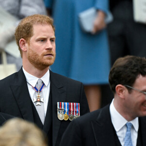 Le prince Harry, duc de Sussex, La princesse Beatrice d'York et son mari Edoardo Mapelli Mozzi - Sortie de la cérémonie de couronnement du roi d'Angleterre à l'abbaye de Westminster de Londres, Royaume Uni, le 6 mai 2023. 