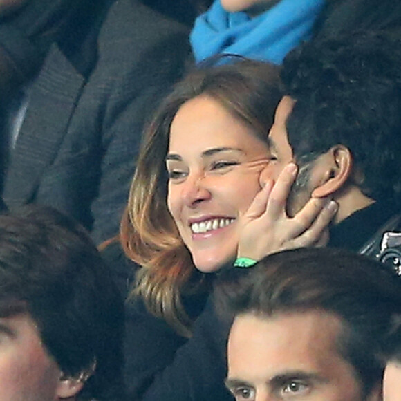 Melissa Theuriau et Jamel Debbouze - Quart de finale aller de la ligue des champions de football entre le Paris St Germain et le FC Barcelone au Parc des Princes a Paris le 2 avril 2013. Le score final s'est solde par un match nul 2 a 2