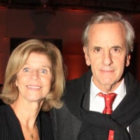 Bernard de la Villardière marié depuis 40 ans : cette "première fois" avec sa femme qu'il évoque sans tabou !