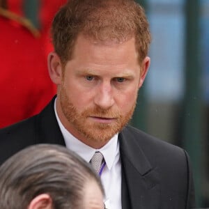 Le prince Harry, duc de Sussex - Sortie de la cérémonie de couronnement du roi d'Angleterre à l'abbaye de Westminster de Londres, Royaume Uni, le 6 mai 2023. 