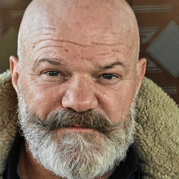 Philippe Etchebest a un lien avec un chroniqueur de "Télématin"
Philippe Etchebest sur le tournage de l'émission "Cauchemar en Cuisine" à Agen