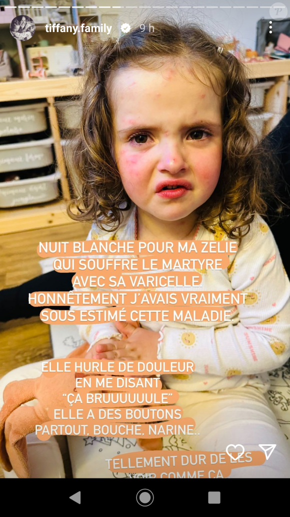Sa fille Zélie a contracté la varicelle.
Tiffany (Mariés au premier regard) révèle que sa fille Zélie "souffre le martyre" en raison de la varicelle - Instagram