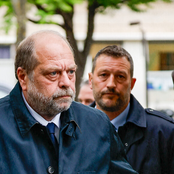 Eric Dupond-Moretti, ministre de la Justice - Obsèques de l'avocat pénaliste, ancien ministre, grand officier de la Légion d'honneur, Georges Kiejman au cimetière du Montparnasse dans le 14ème arrondissement de Paris, France, le 12 mai 2023. © Cyril Moreau/Bestimage 