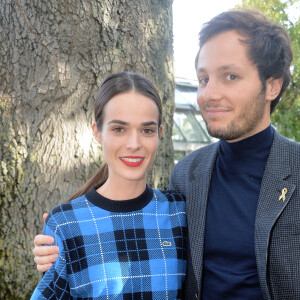 Vianney Bureau (Vianney), sa compagne Catherine Robert - People au défilé Lacoste Collection Prêt-à-Porter Printemps/Eté 2020 lors de la Fashion Week de Paris, le 1er octobre 2019. © Veeren Ramsamy-Christophe Clovis/Bestimage 