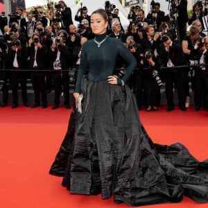 Gong Li - Montée des marches du film " Jeanne du Barry " pour la cérémonie d'ouverture du 76ème Festival International du Film de Cannes, au Palais des Festivals à Cannes. Le 16 mai 2023 © Jacovides-Moreau / Bestimage 