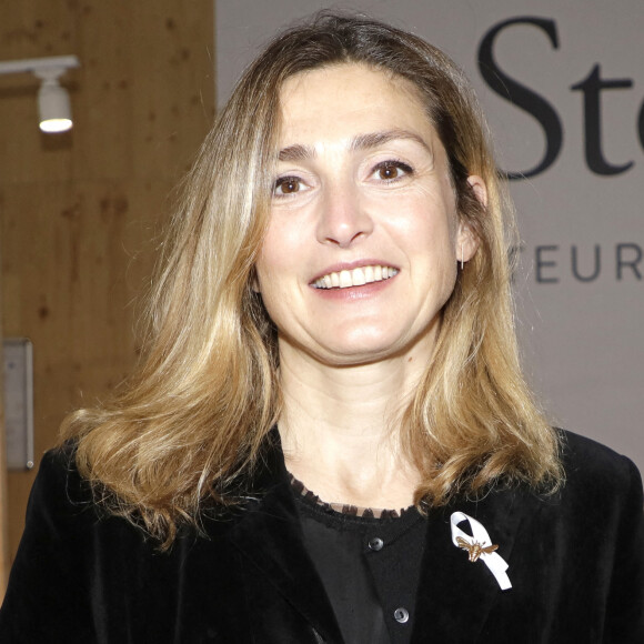 Un cinquième épisode de la série "Disparition Inquiétante" sera diffusé ce mercredi sur la deux
.Julie Gayet - Festival du Livre de Paris au Grand Palais Éphémère à Paris. © Cedric Perrin / Bestimage 