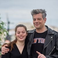 Benjamin Biolay et Chiara Mastroianni : Leur fille Anna véritable sosie de son père, radieuse apparition enlacés à Cannes