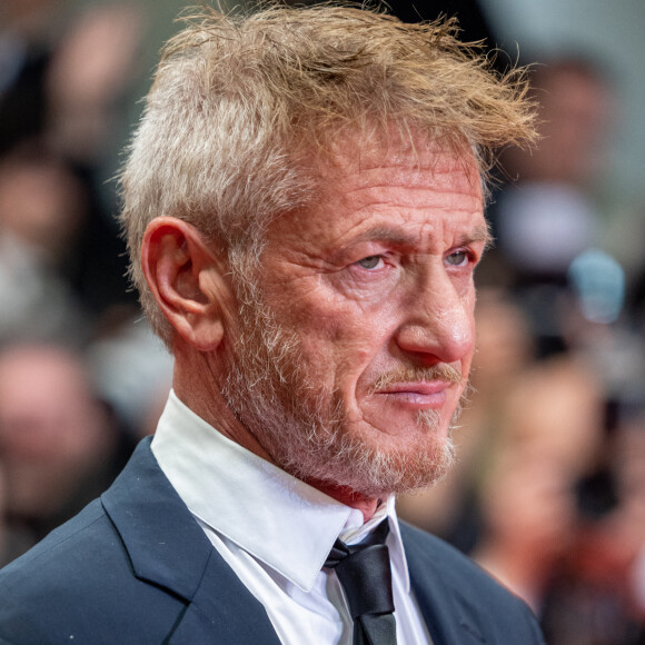 Il est enfin de retour au cinéma.
Sean Penn - Montée des marches du film " Black Flies " lors du 76ème Festival International du Film de Cannes, au Palais des Festivals à Cannes. © Olivier Borde / Bestimage