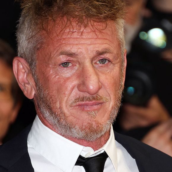 Sean Penn à la montée des marches de "Indiana Jones et le Cadran de la destinée" lors du 76ème Festival International du Film de Cannes, le 18 mai 2023. © Dgp/imageSPACE via Zuma Press/Bestimage