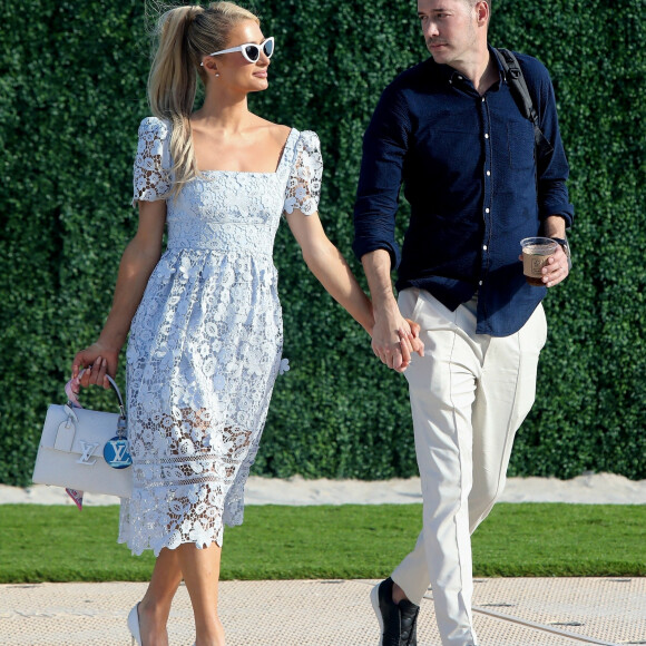 Paris Hilton, Carter Reum - Les célébrités arrivent à un évènement organisé par la banque JPMorgan Chase à Miami, le 9 février 2023.