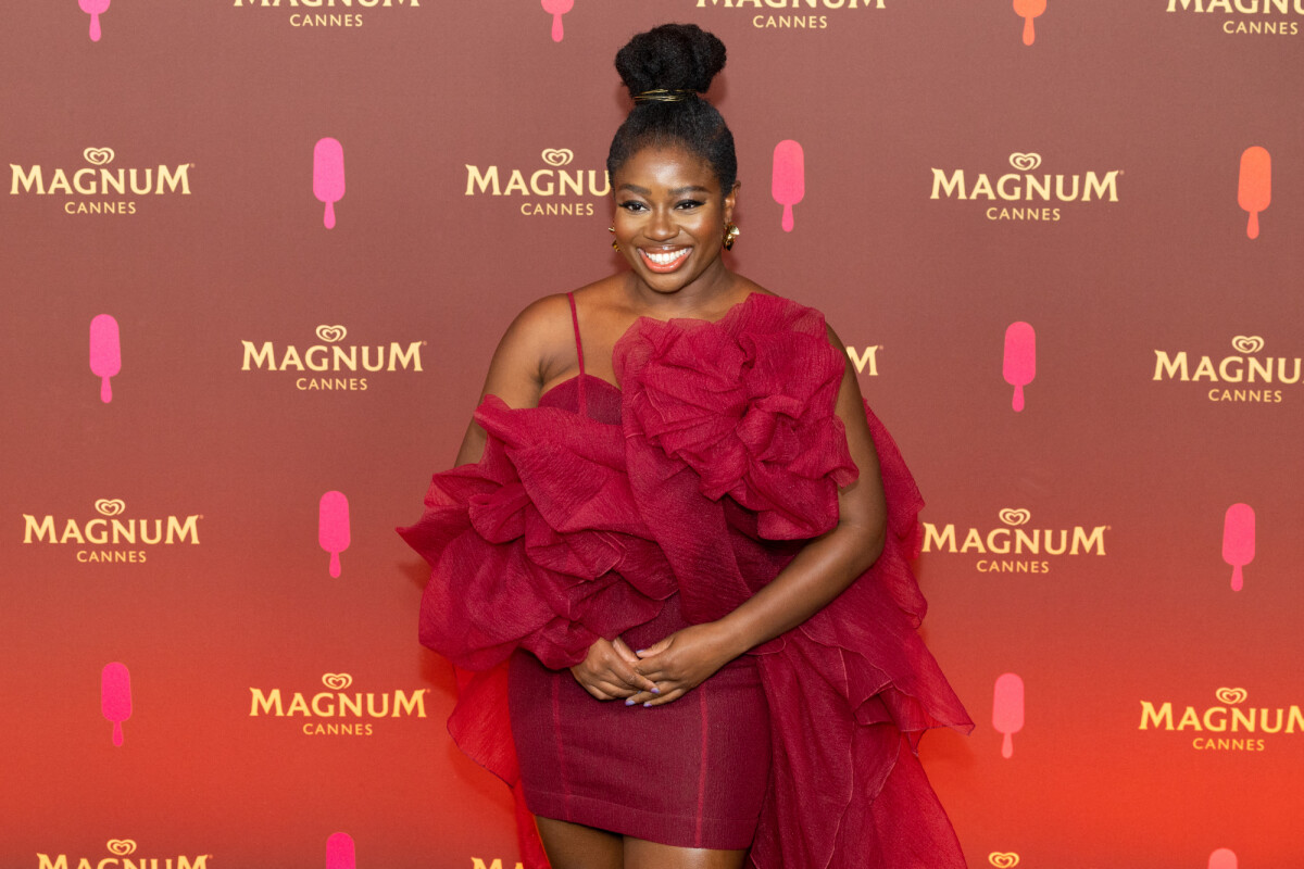 Photo : Clara Amfo - Soirée sur la plage Magnum lors du 76e Festival ...