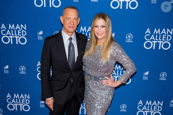 Tom Hanks et sa femme Rita Wilson à la première du film "A Man Called Otto" à Los Angeles, le 13 décembre 2022. 
