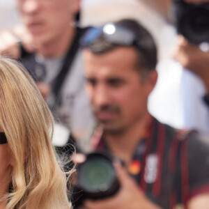 Lily-Rose Depp au photocall de "The Idol" lors du 76ème Festival International du Film de Cannes, le 23 mai 2023. © Jacovides / Moreau / Bestimage 
