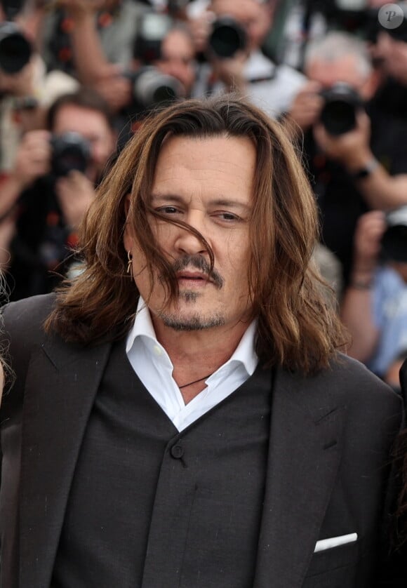 Johnny Depp au photocall de "Jeanne du Barry" lors du 76ème Festival International du Film de Cannes, le 17 mai 2023. © Dominique Jacovides/Cyril Moreau/Bestimage 