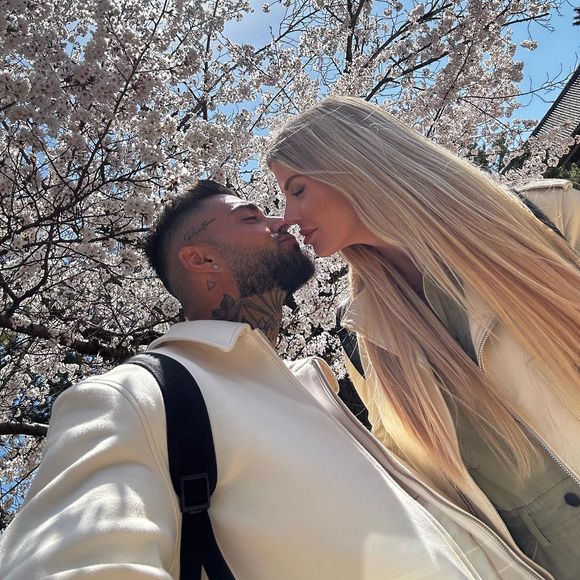 Jessica Thivenin et Thibault au Japon