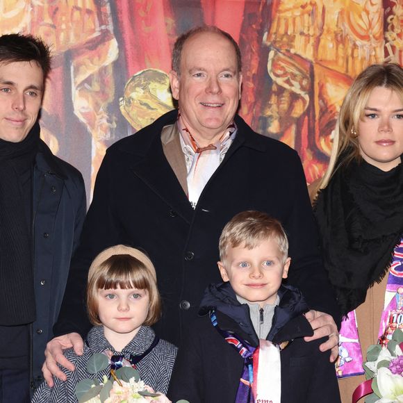 No Tabloids - Le prince Albert II de Monaco, le prince Jacques de Monaco et la princesse Gabriella de Monaco, Louis Ducruet et Camille Gottlieb - 3ème jour du 45ème Festival International du Cirque de Monte Carlo sous le chapiteau Fontvieille à Monaco le 22 janvier 2023. © Claudia Albuquerque/Bestimage  No Tabloids - 3rd day of the 45th International Circus Festival of Monte Carlo under the Fontvieille marquee in Monaco on January 22, 2023. 