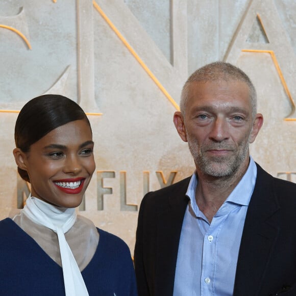 Vincent Cassel et Tina Kunakey - Avant-première du film "Athena" à la salle Pleyel à Paris le 13 septembre 2022 © Giancarlo Gorassini / Bestimage