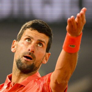 Novak Djokovic (Srb) lors des internationaux de tennis de Roland Garros 2023 le 31 mai 2023. © JB Autissier / Panoramic / Bestimage