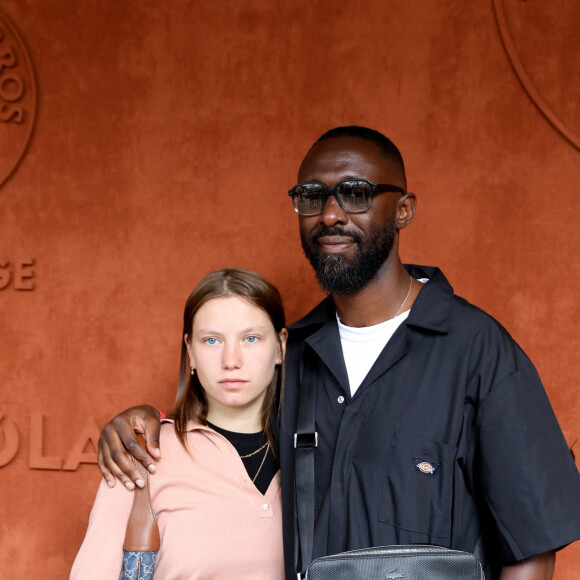 Gina Jimenez et Thomas Ngijol au village (jour 10) lors des Internationaux de France de Tennis de Roland Garros 2022 à Paris, France, le 31 mai 2022. © Dominique Jacovides/Bestimage