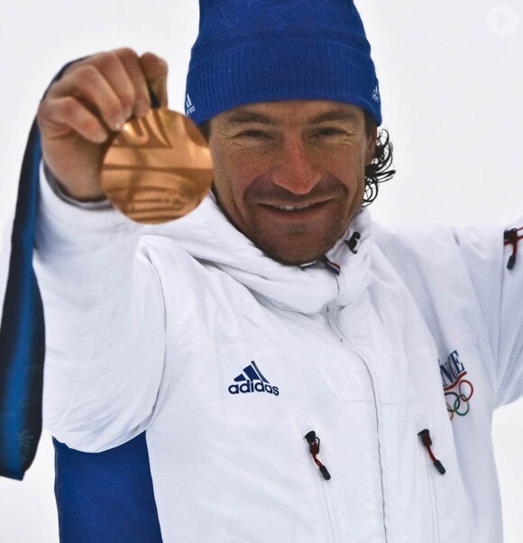 A 36 ans et après une année sabbatique, Mathieu Bozzetto signe son retour en snowboard en décrochant la médaille de Bronze en géant parallèle. La seule récompense qui manquait à son immense palmarès.