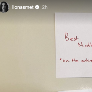 Ilona Smet partage un message sur Instagram pour la fête des mères, dimanche 4 juin 2023.
Ilona Smet et son fils Harrison sur Instagram
© Instagram