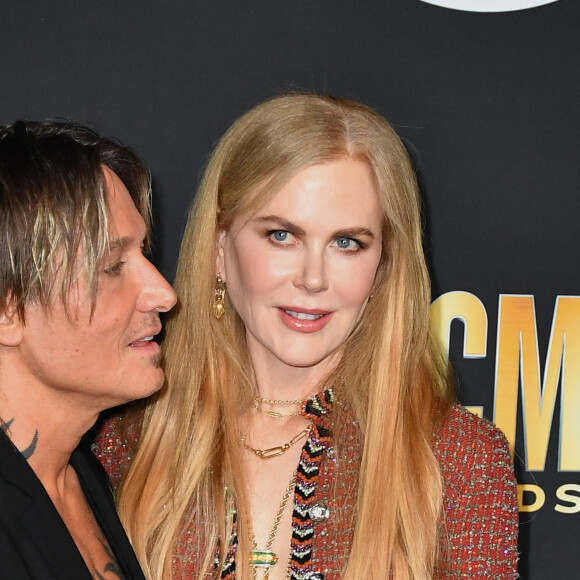 Nicole Kidman et son mari Keith Urban au photocall des "58ème Country Music Awards" à Frisco au Texas, le 12 mai 2023. 