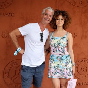 Karim Mahfouf et sa fille Léna Situations alias Léna Mahfouf - Célébrités au Village lors des Internationaux de France de tennis de Roland Garros 2023 à Paris le 10 juin 2023. © Jacovides-Moreau/Bestimage 