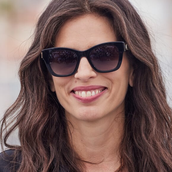 La réalisatrice Maïwenn au photocall de "Jeanne du Barry" lors du 76ème Festival International du Film de Cannes, le 17 mai 2023. © Dominique Jacovides/Cyril Moreau/Bestimage 