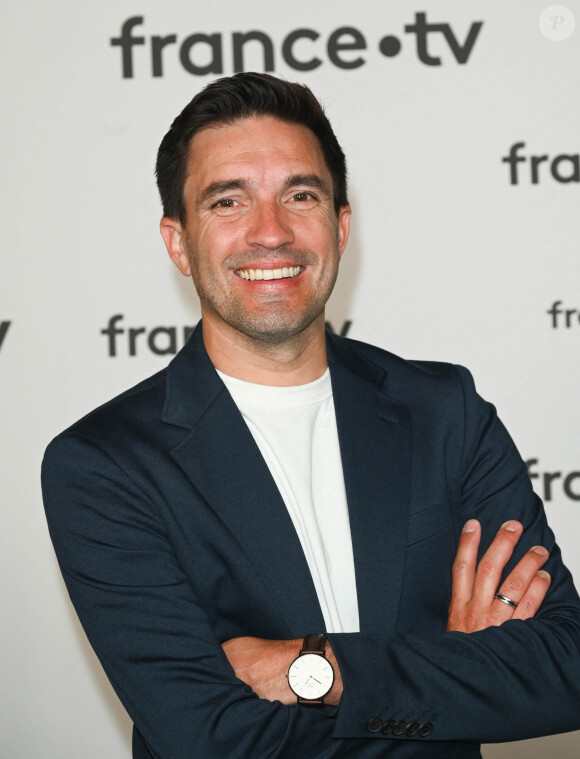 Fabien Lévêque au photocall pour la conférence de presse de rentrée de France TV à la Grande Halle de la Villette à Paris, France, le 6 juillet 2022. © Coadic Guirec/Bestimage