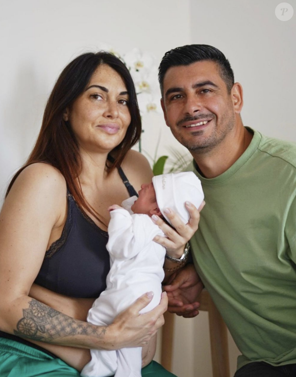 Pauline et Damien sont devenus parents !
Pauline et Damien (Mariés au premier regard) sont devenus parents pour la première fois en accueillant leur fille Valentina. Instagram