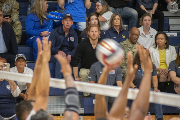 Il a profité de l'événement loin des soucis de ces derniers mois.
Le prince Harry dans le public du match de volley-ball assis des Warrior Games 2023 à San Francisco. 12 juin 2023. Photo by U.S. Air Force Photo by Shawn Sprayberry/Cover Images/ABACAPRESS.COM