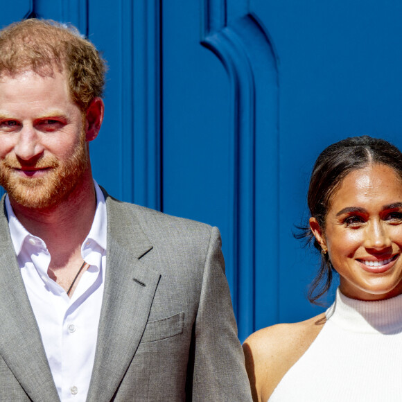 Le prince Harry, duc de Sussex et Meghan Markle, duchesse de Sussex, arrivent à l'hôtel de ville pour l'événement Invictus Games Dusseldorf 2023 One Year to Go, à Düsseldorf, Allemagne, le 6 septembre 2022. 