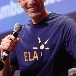 J'en ai fait des choses ! Heureusement Théo et Elyaz m'ont un peu épargnés ensuite", conclut le champion du monde

Zinédine Zidane - Cérémonie de remise des prix des Ambassadeurs ELA et lancement de la nouvelle campagne "Mets tes baskets et bats la maladie" à la Cité des Sciences et de l'Industrie à Paris. Le 7 juin 2023 © Christophe Clovis / Bestimage