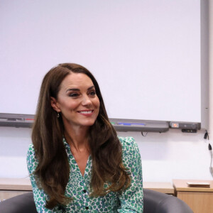 Kate Middleton lors d'une visite au Riversley Park Children's Centre de Nuneaton, le 15 juin 2023.