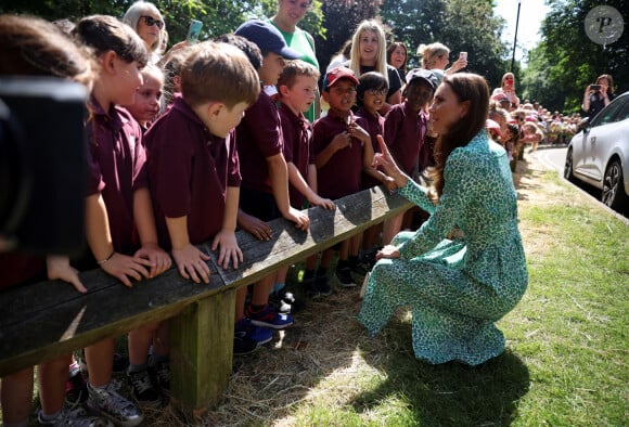 Kate Middleton lors d'une visite au Riversley Park Children's Centre de Nuneaton, le 15 juin 2023.