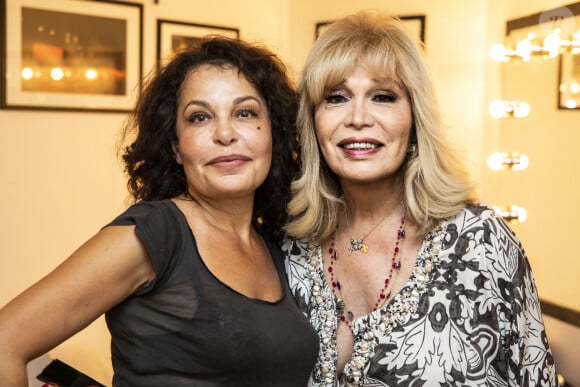 Pas pour tout le monde... pas pour Isabelle Mergault.
Exclusif - Isabelle Mergault, Amanda Lear - Festival de Ramatuelle - La raison d'Aymé. Le 5 Août 2018. © Cyril Bruneau / Festival de Ramatuelle / Bestimage