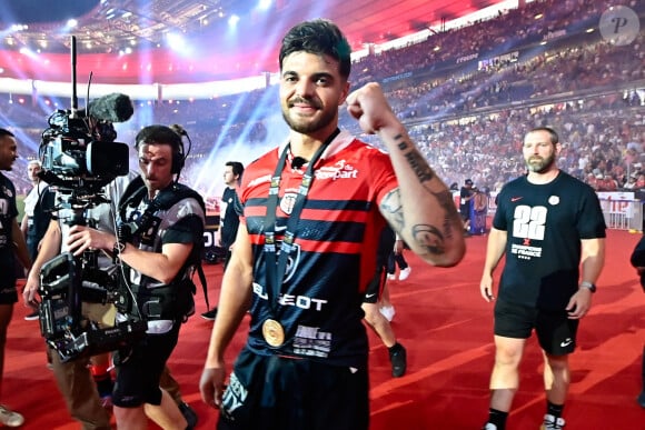 Romain Ntamack ( 10 - Toulouse ) lors de la finale de rugby Top 14 opposant le Stade Toulousain Rugby (Toulouse) au Stade Rochelais (La Rochelle) au Stade de France à Saint-Denis, Seine Saint-Denis, le 17 juin 2023. Toulouse a gagné 29-26. © Federico Pestellini/Panoramic/Bestimage