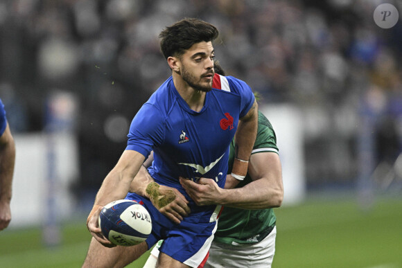 Romain Ntamack (Fra) vs Jack Conan (Irl) - Tournoi des 6 Nations "France - Irlande (30-24)" au stade de France, le 12 février 2022.