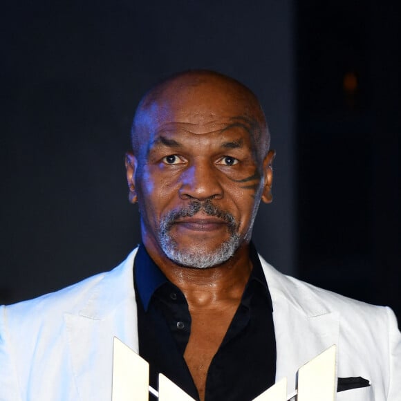 Mike Tyson - 9ème gala étoilé Patrick Mouratoglou (coach légendaire de S. Williams) au profit de la Fondation Champ'seed à la Mouratoglou Academy afin de soutenir les jeunes espoirs du tennis mondial à Biot le 18 juin 2023. Un dîner était organisé autour de l'iconique piscine en forme de raquette, suivi d'une vente aux enchères avec des lots prestigieux dont une heure d'entrainement en compagnie de M. Tyson.