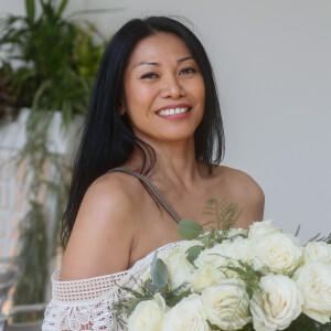 Anggun partage désormais son nom avec une fleur !
Exclusif - Anggun - Baptême de la "rose Anggun" à l'occasion du cent-seizième concours de roses nouvelles au parc de Bagatelle à Paris, France. © Christophe Clovis / Bestimage 