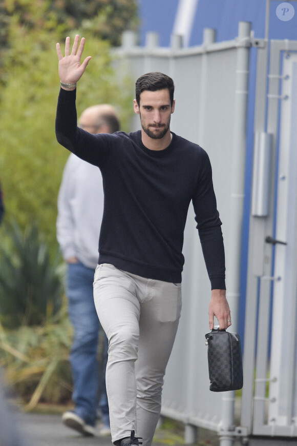 PSG : Sergio Rico dans un état préoccupant après un accident de cheval en Espagne - Sergio Rico (PSG) - Les joueurs du Paris Saint Germain (PSG) et le staff arrivent au premier entrainement de l'année 2021 le 3 janvier © JB Autissier / Panoramic / Bestimage